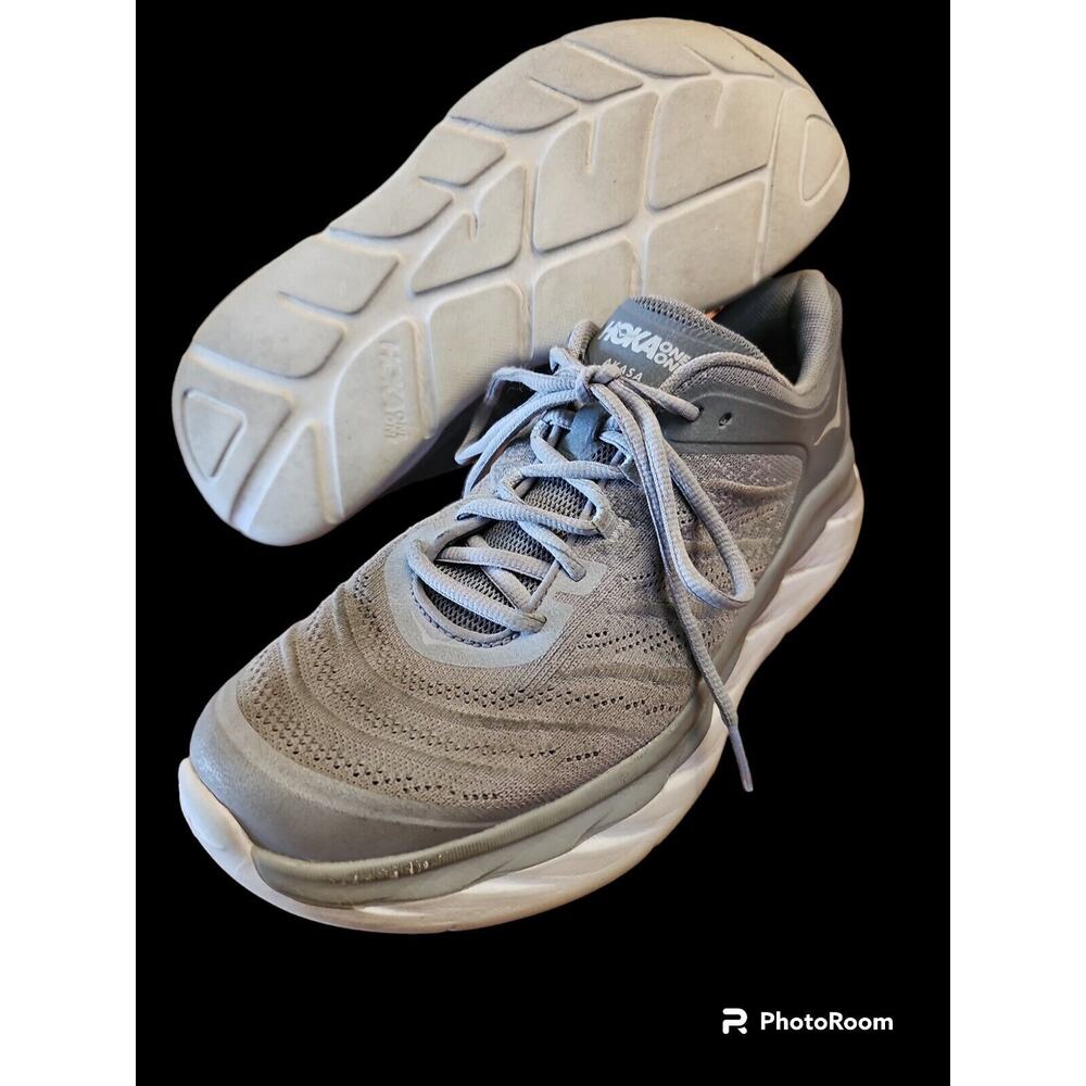 Mens HOKA Akasa SIZE 10 Gray